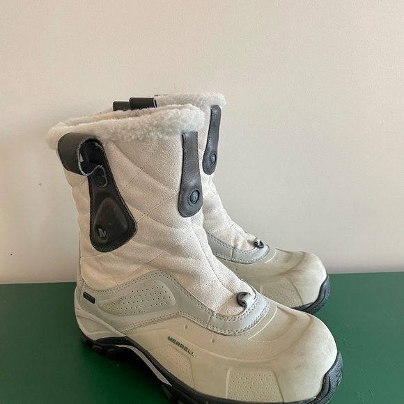 Meet your Posher, Linda - Picture 1 of 1